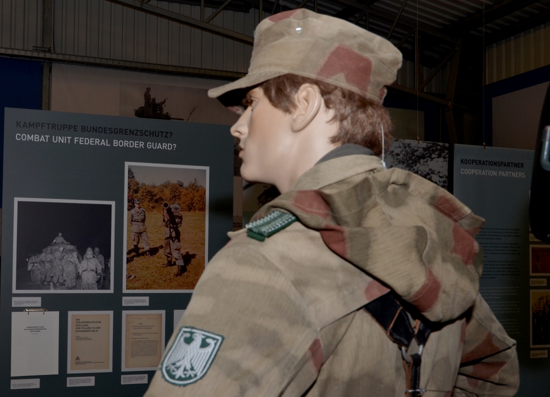 Uniform 5
